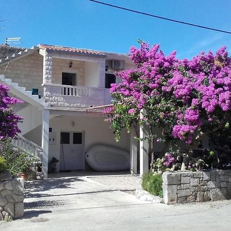 Apartments Zile Sućuraj Exterior foto