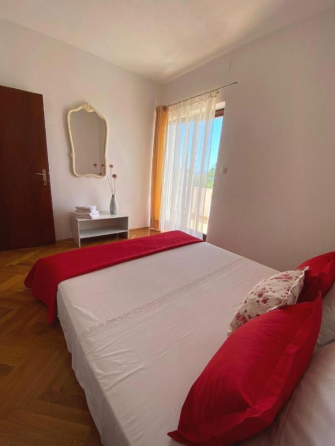 Apartments Zile Sućuraj Exterior foto